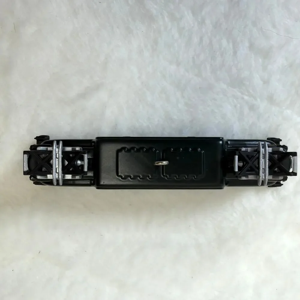 1998 Hallmark Keepsake Pennsylvania GG-1 Locomotive Lionel Train Ornament‎